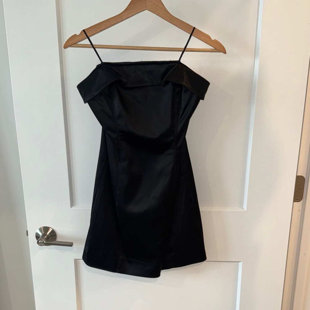 Aritzia TEN Elegant Black Strapless Satin Dress